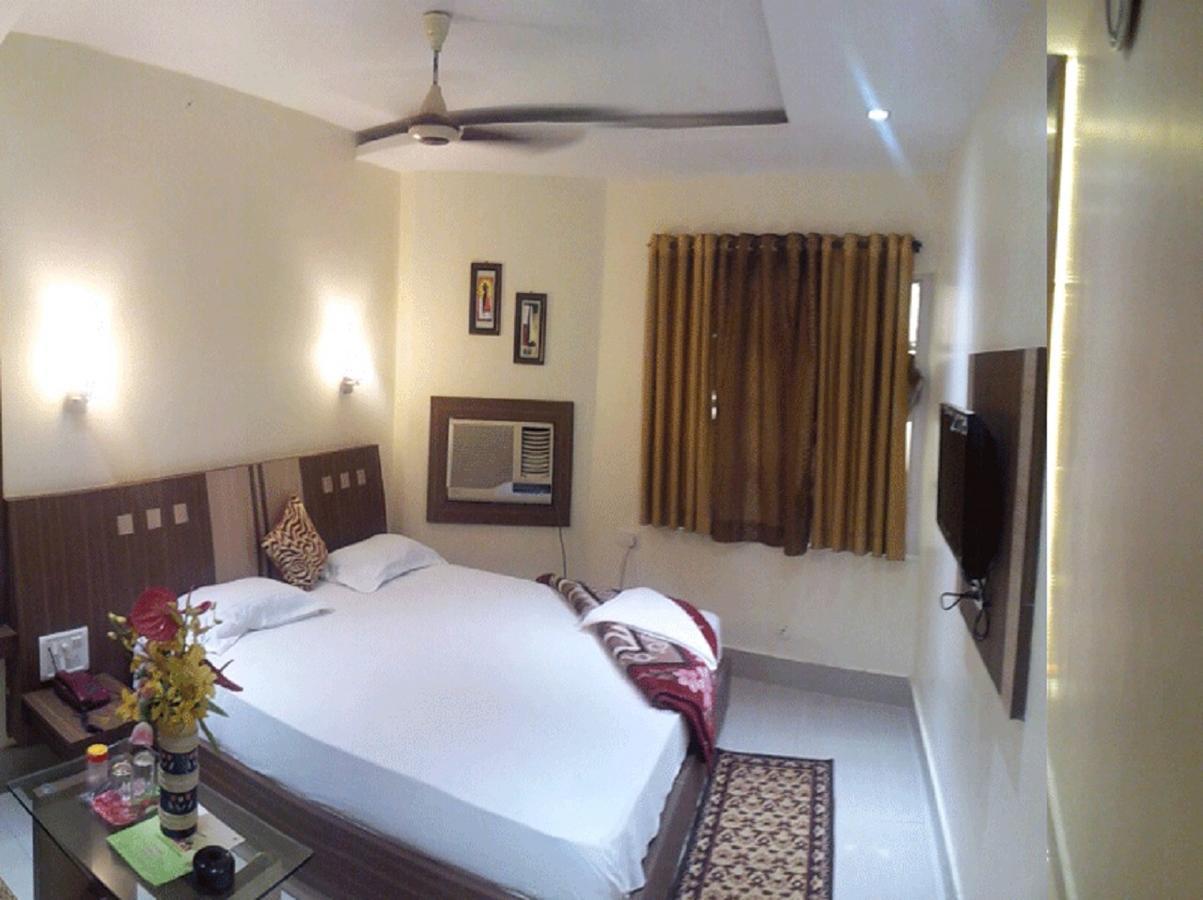 Hotel Anurag Rourkela Kültér fotó
