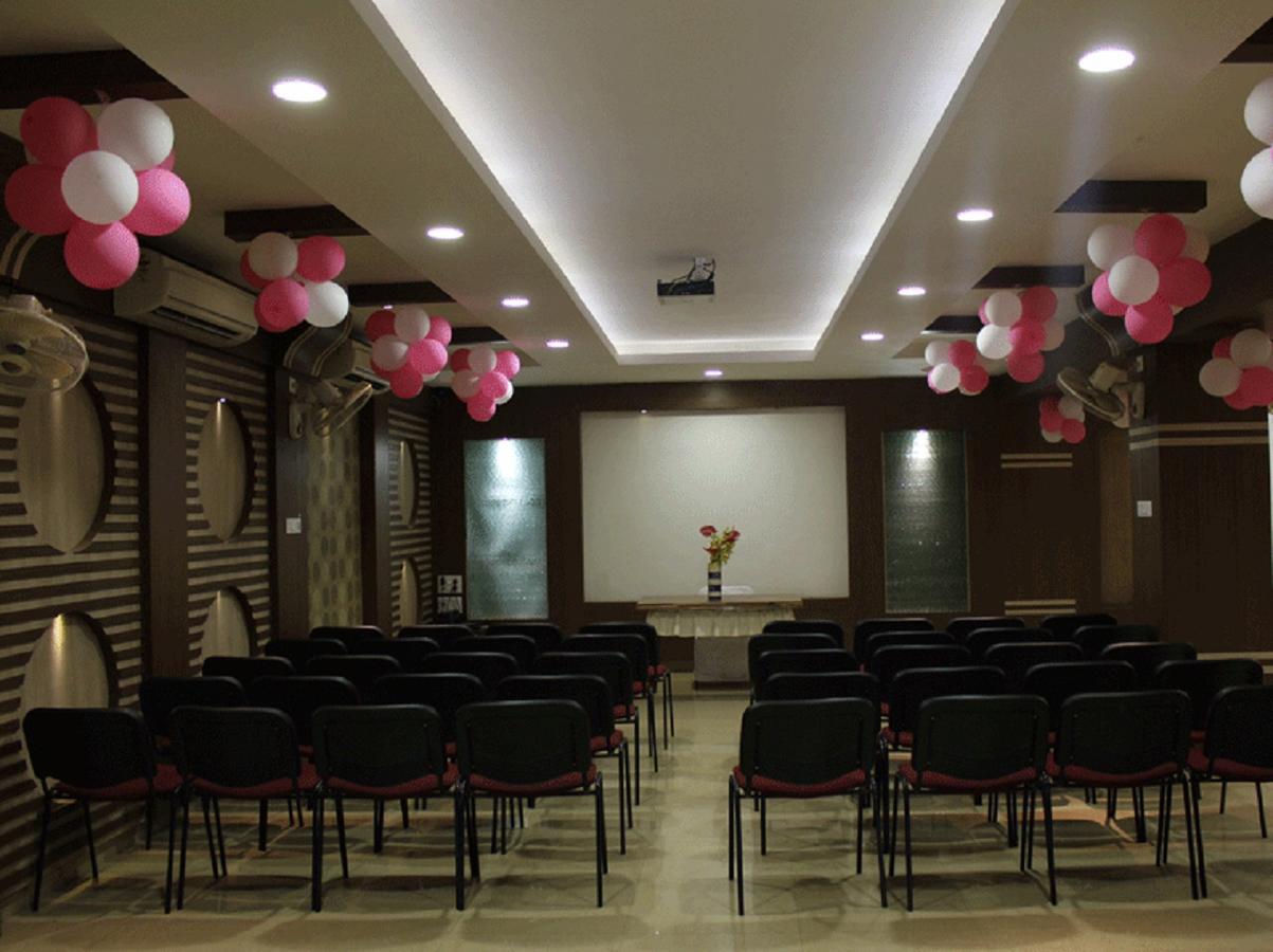Hotel Anurag Rourkela Kültér fotó