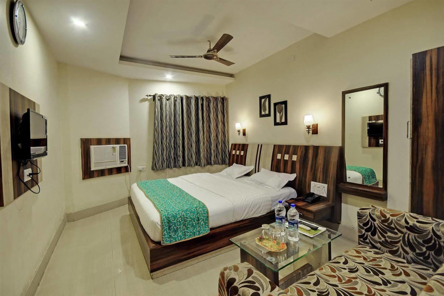 Hotel Anurag Rourkela Kültér fotó