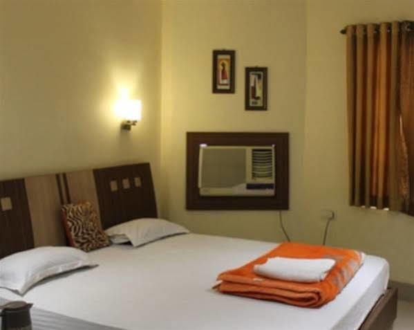 Hotel Anurag Rourkela Kültér fotó