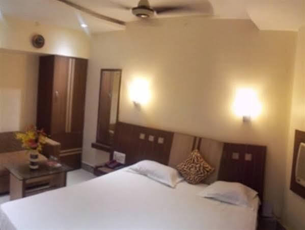 Hotel Anurag Rourkela Kültér fotó